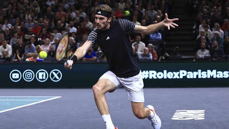 Paris Masters: Λύγισε στον ημιτελικό ο Τσιτσιπάς, έχασε 2-1 σετ από τον Ντιμιτρόφ