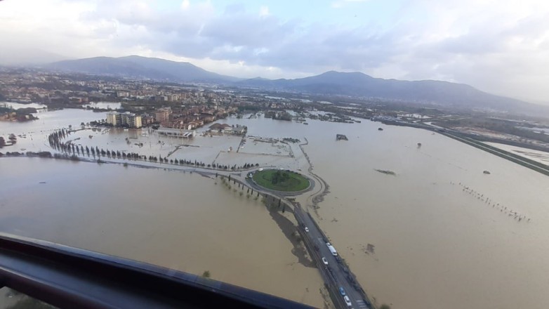 Ιταλία: Συνολικά 7 οι νεκροί από το κύμα κακοκαιρίας – Περισσότερες από 4.000 οι επιχειρήσεις της Πυροσβεστικής