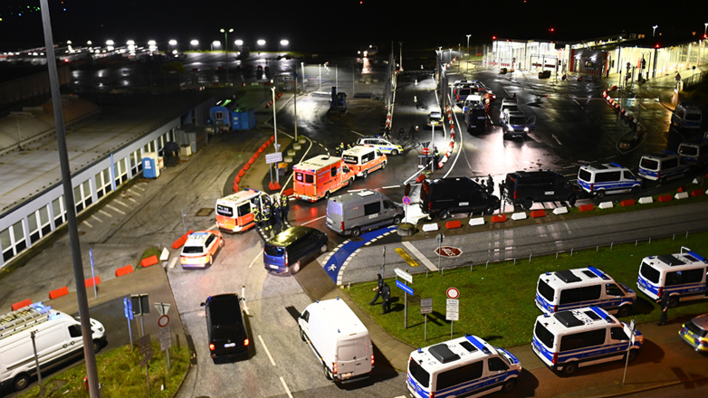 Ολονύχτιο θρίλερ στο αεροδρόμιο του Αμβούργου