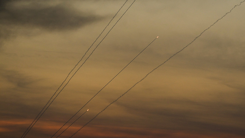 Σειρήνες ηχούν στις συνοριακές πόλεις του Ισραήλ με τη Γάζα