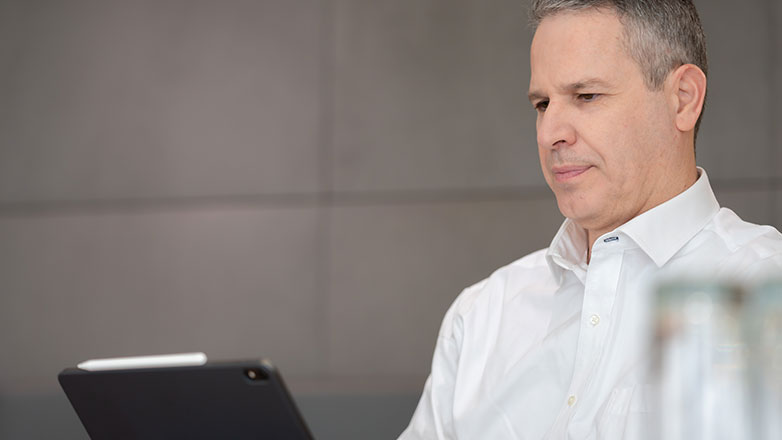 Αν.Πετρίδης (Εurobank): H Τεχνητή Νοημοσύνη εισέρχεται δυναμικά στον κόσμο της τραπεζικής