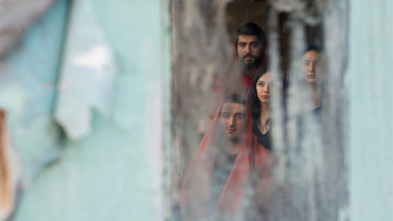 «Μίστερο Μπούφο» του Ντάριο Φο στο Θέατρο Άβατον