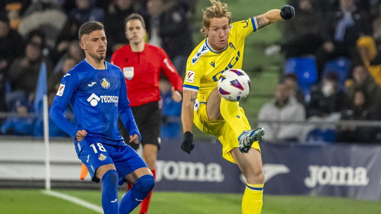 Ισπανία: Τεράστια νίκη με 10 παίκτες η Χετάφε, 1-0 την Κάντιθ