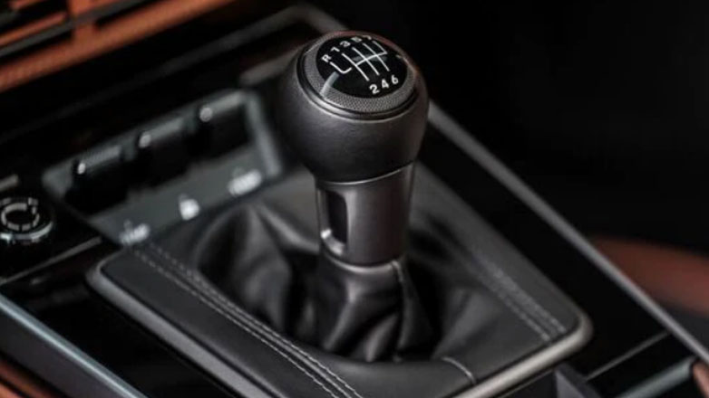 Προς εξαφάνιση τα χειροκίνητα κιβώτια – Η απίστευτη αλλαγή στα ποσοστά των πωλήσεων ανά τον κόσμο