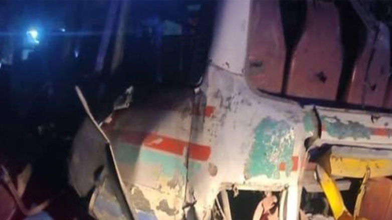 Αφγανιστάν: Επτά νεκροί από έκρηξη σε λεωφορείο στα προάστια της Καμπούλ