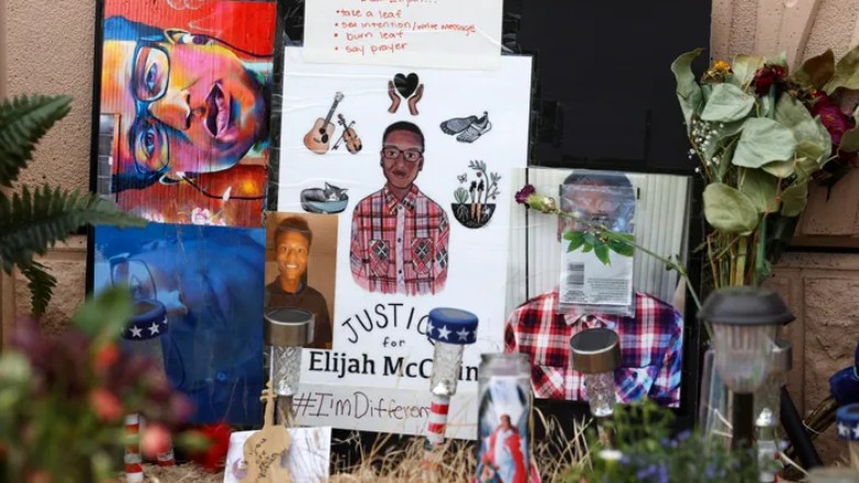 ΗΠΑ: Αθώος κρίθηκε αστυνομικός για το θάνατο του Ελάιτζα Μακλέιν