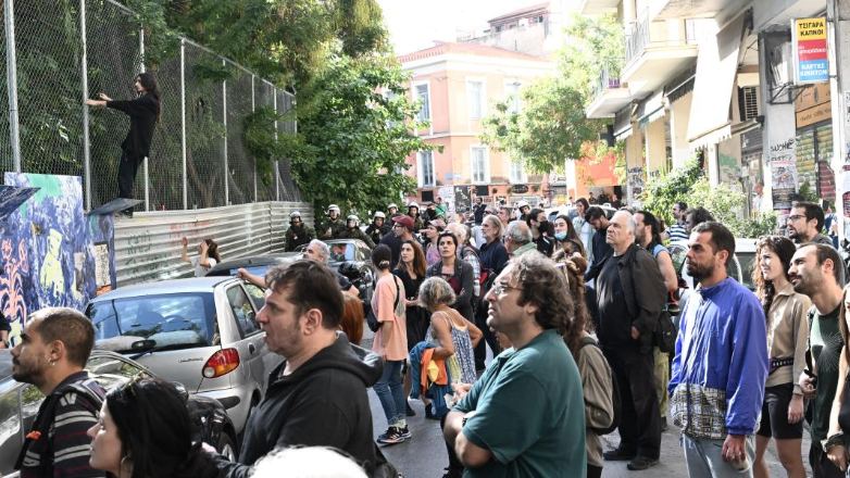 Εξάρχεια: Νέα συγκέντρωση διαμαρτυρίας πολιτών για την κοπή των δέντρων λόγω Μετρό