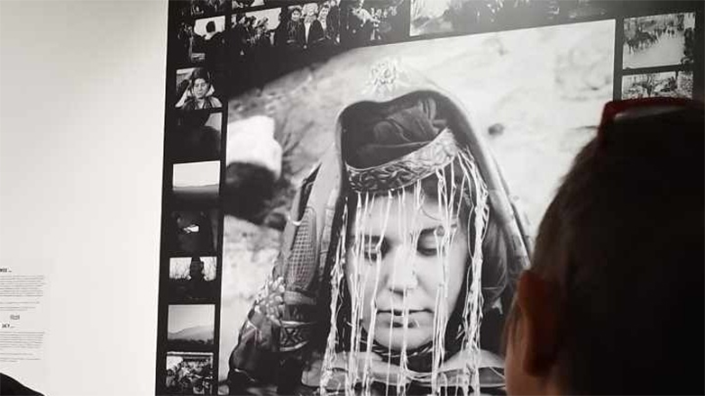 64ο ΦΚΘ: Μια …εκδρομή στον κόσμο του Τάκη Κανελλόπουλου μέσα από έκθεση του Φεστιβάλ στο Λιμάνι