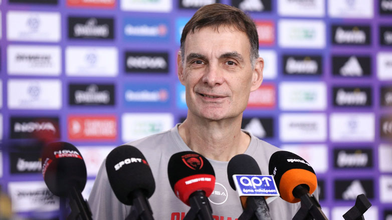 Μπαρτζώκας: «Κοιτάμε την αγορά, δεν θα… πουλήσω τους παίκτες μου»