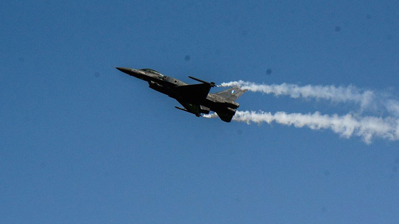 Τα μαχητικά αεροσκάφη ΖΕΥΣ και Δαίδαλος «έσκισαν» τον ουρανό της Λάρισας