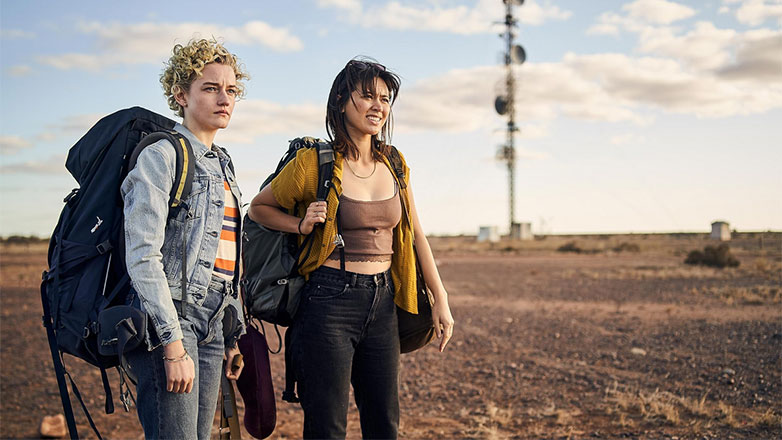 «The Royal Hotel»: Ένα αντισεξιστικό θρίλερ από την Κίτι Γκρινικ