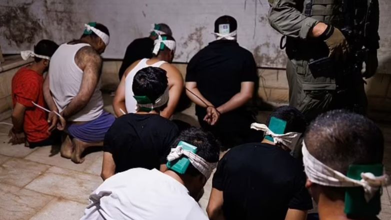 Δείτε εικόνες: Δεκάδες μαχητές της Χαμάς στα χέρια των μυστικών υπηρεσιών του Ισραήλ