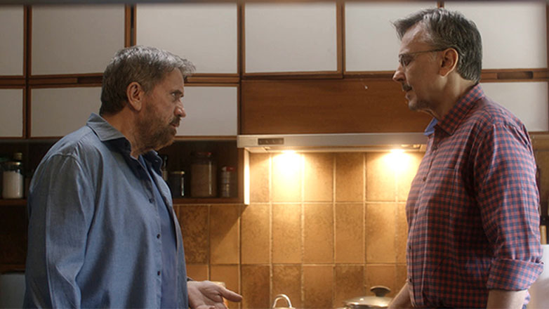 «Κάνε ότι κοιμάσαι II»: Ο Νικόλας αντικρίζει ένα αποτρόπαιο θέαμα