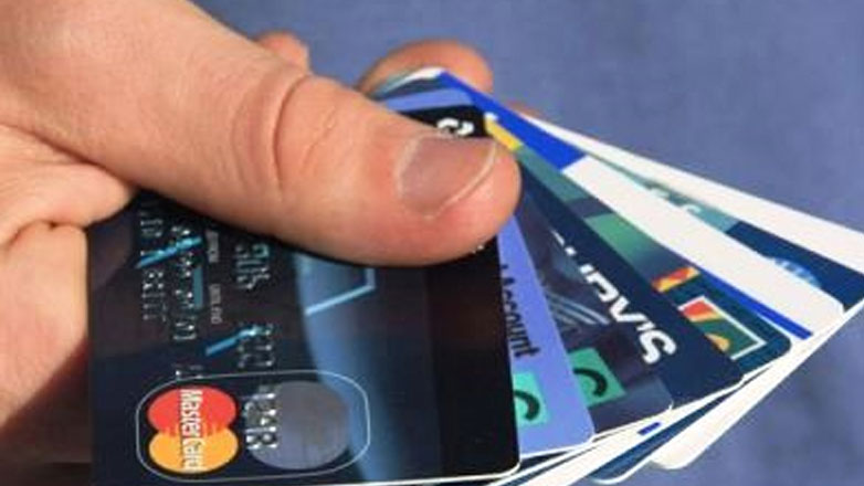 Αυξήθηκαν οι απάτες στις συναλλαγές με κάρτα το πρώτο εξάμηνο του 2023