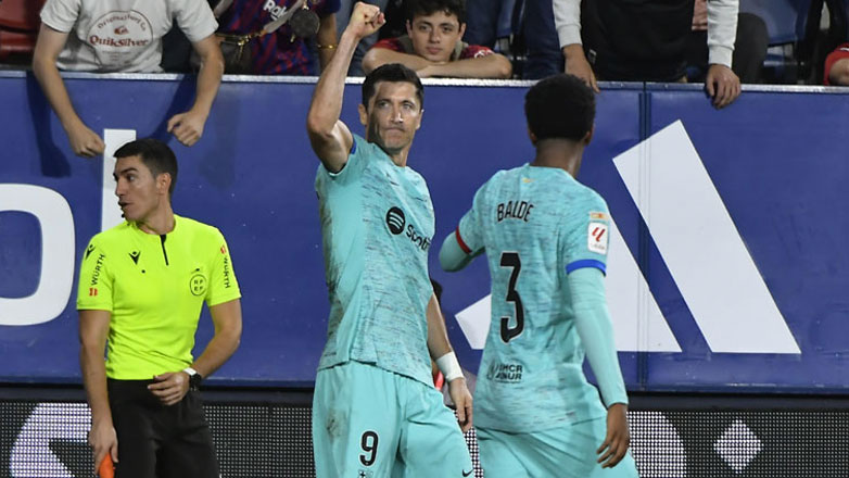 Ισπανία: Ο Λεβαντόφσκι έδωσε τη λύση στην Μπαρτσελόνα, 2-1 την Αλαβές