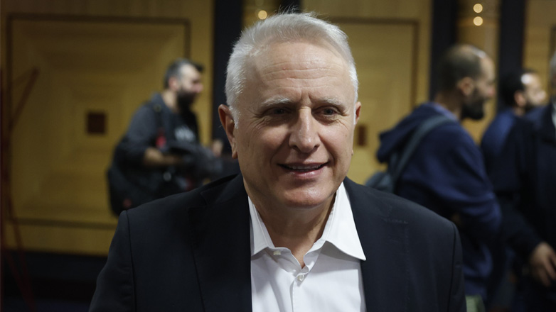 Ο Ραγκούσης τρολάρει τον Κασσελάκη: Να μην παραδώσει πρώην αξιωματική αντιπολίτευση ο Κασσελάκης