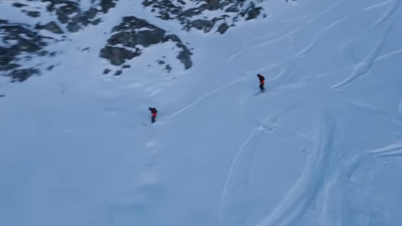 Απίστευτα πλάνα αλπινισμού από τις κορυφές των Άλπεων