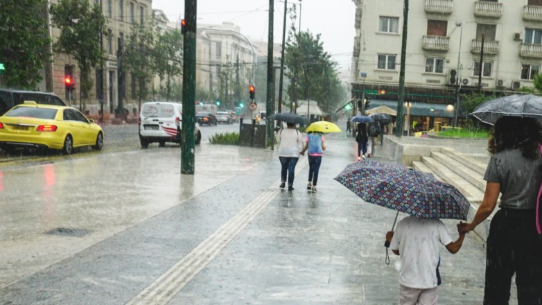Νέο έκτακτο δελτίο επιδείνωσης της ΕΜΥ: Ισχυρές βροχές και καταιγίδες