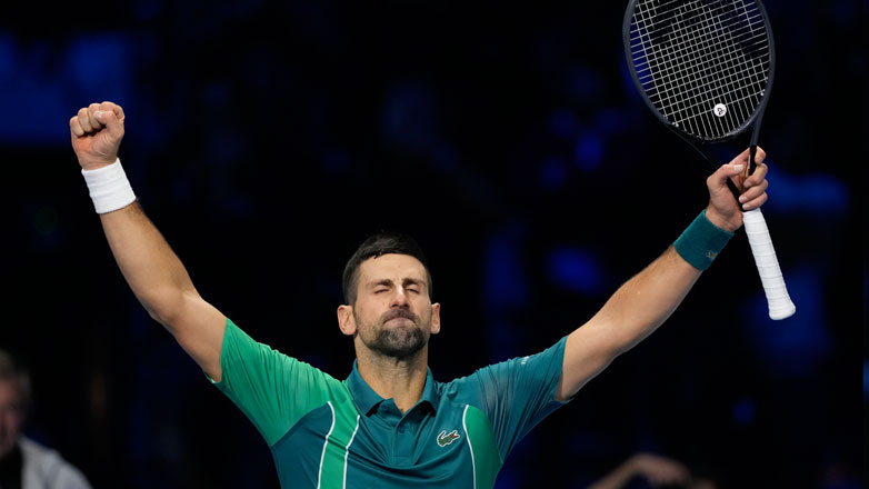 ATP FINALS: O Τζόκοβιτς «λύγισε» τον Ρούνε και θα παραμείνει No1 ως το τέλος του έτους