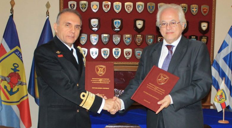 Υπογραφή Προγραμματικής Συμφωνίας Συνεργασίας ΓΕΕΘΑ και Αριστοτέλειου Πανεπιστημίου Θεσσαλονίκης Υπογραφή Προγραμματικής Συμφωνίας Συνεργασίας ΓΕΕΘΑ και Αριστοτέλειου Πανεπιστημίου Θεσσαλονίκης