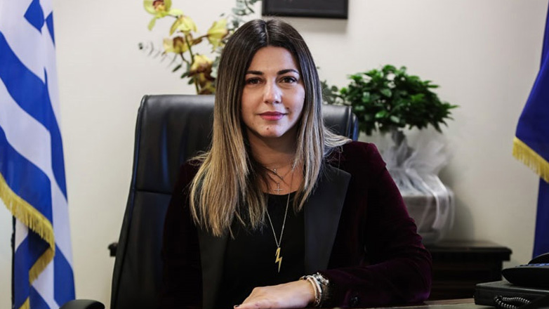 Υπ. Κοινωνικής Συνοχής και Οικογένειας: Πρόσκληση σε ψυχολόγους για το πρόγραμμα «Προσωπικός βοηθός για άτομα με αναπηρία»