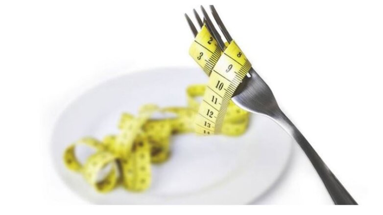 Μεγάλη μελέτη διαπιστώνει ότι η 14ωρη νηστεία βελτιώνει την πείνα, τη διάθεση και τον ύπνο