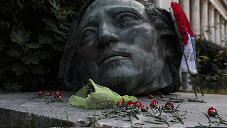 Συναυλία της «Πρωτοβουλίας» για τα 50 χρόνια της επετείου του Πολυτεχνείου