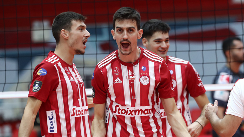 Βόλεϊ: Δυσκολεύτηκε αλλά νίκησε ο Ολυμπιακός, 3-1 σετ τον Άθλο!