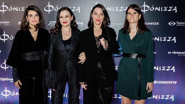 Η Φόνισσα: Η επίσημη πρεμιέρα στο θέατρο Παλλάς