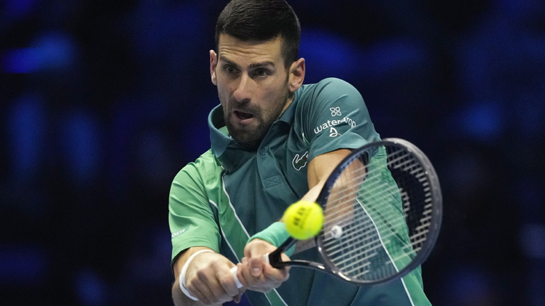 ATP Finals: Νίκησε και… περιμένει ο Τζόκοβιτς, στα ημιτελικά ο Σίνερ