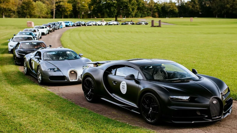 Η βόλτα των δισεκατομμυριούχων που “πλημμύρισε” τους δρόμους με Bugatti