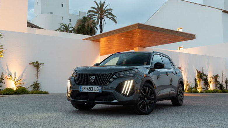 Νέο Peugeot 2008: Απολαυστικό για τον οδηγό, άνετο για τους επιβάτες, φρούριο από τα συστήματα ασφαλείας