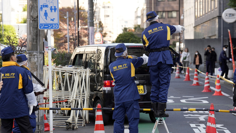 Αυτοκίνητο προσέκρουσε σε μπάρα κοντά στην πρεσβεία του Ισραήλ στο Τόκιο