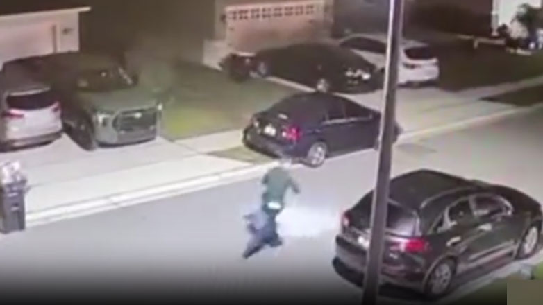 Τύπος με τατουάζ στο λαιμό «Μόνο γκάζι – Καθόλου φρένα» εγκλωβίστηκε σε αδιέξοδο και πάτησε τέρμα γκάζι