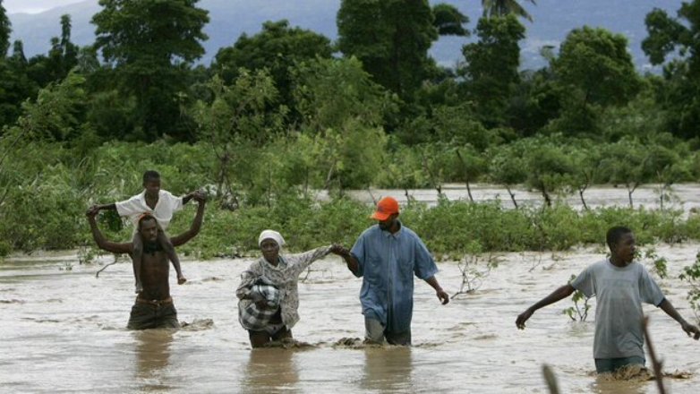 Κέρας της Αφρικής: Τουλάχιστον 111 νεκροί και 700.000 εκτοπισμένοι από τις πλημμύρες