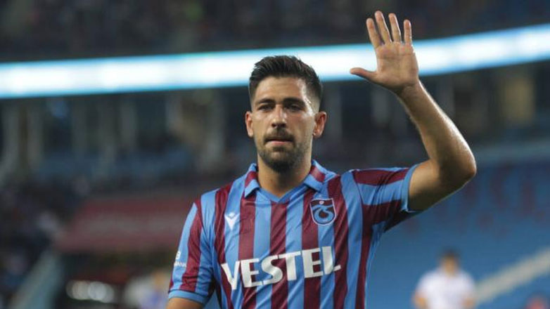 Fanatik: «Η ΑΕΚ έχει το πιο σοβαρό ενδιαφέρον για τον Μπακασέτα»