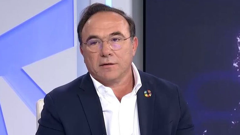 Πέτρος Κόκκαλης: H on air αντίδραση στις ευχές για τον επερχόμενο γάμο του με τη Δήμητρα Ματσούκα