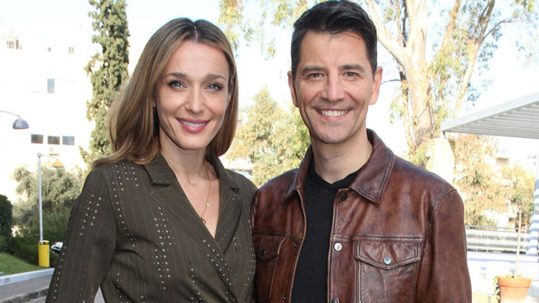 Σάκης Ρουβάς – Κάτια Ζυγούλη: Σε εμπορικό κέντρο για shopping μαζί με τα τέσσερα παιδιά τους