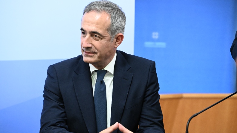 Στάθης Κωνσταντινίδης: «Πενήντα χρόνια μετά την εξέγερση του Πολυτεχνείου»