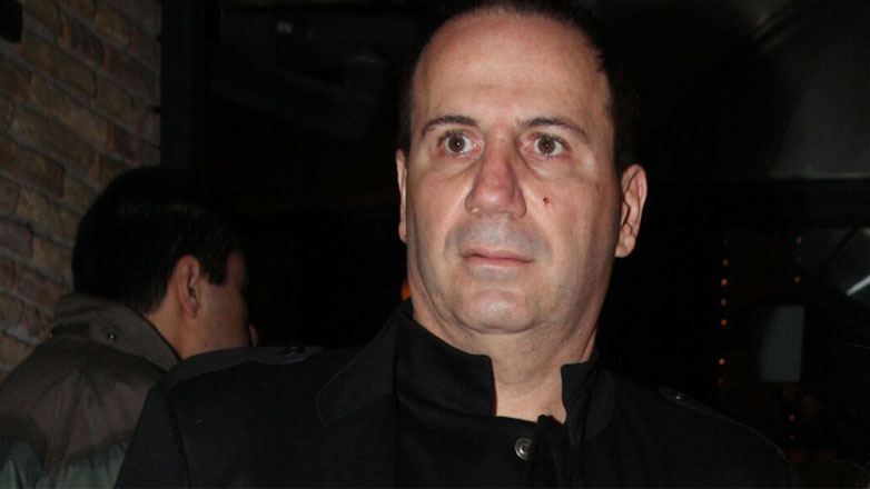 Βασίλης Γκουρούσης: Έξαλλος με δημοσίευμα που τον θέλει να παντρεύτηκε – «Θα κάνω μηνύσεις»