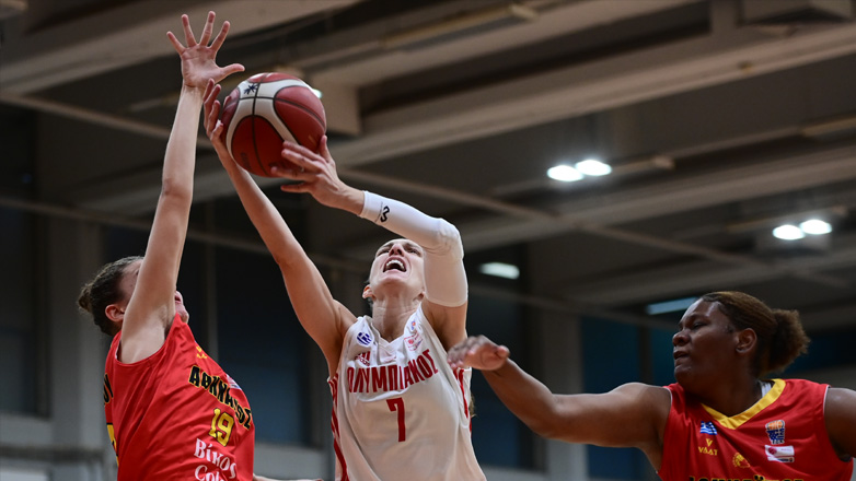 Mπάσκετ γυναικών: Επίδειξη δύναμης από τον Ολυμπιακό, συνέτριψε 104-45 τον Αθηναϊκό