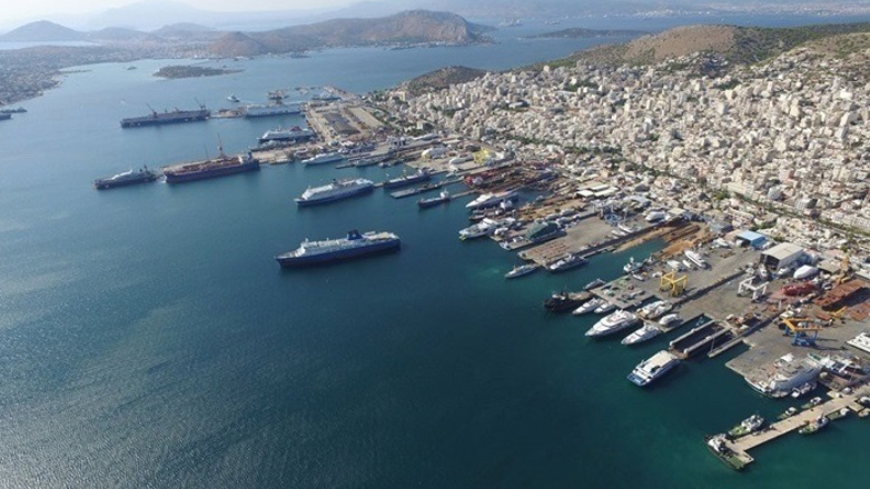 Ενεργειακός μετασχηματισμός στο λιμάνι του Πειραιά