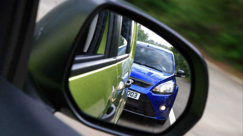 Αμυντική οδήγηση: Η πρακτική που σώζει ζωές αλλά είναι άγνωστη για τον Έλληνα οδηγό