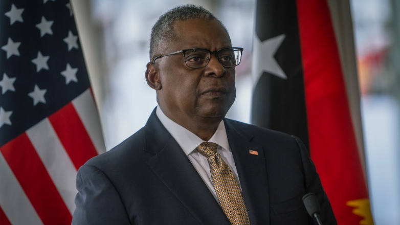 Λόιντ Όστιν: «Οι ΗΠΑ θα συνεχίσουν να βρίσκονται στο πλευρό της Ουκρανίας στον αγώνα τη για ελευθερία»