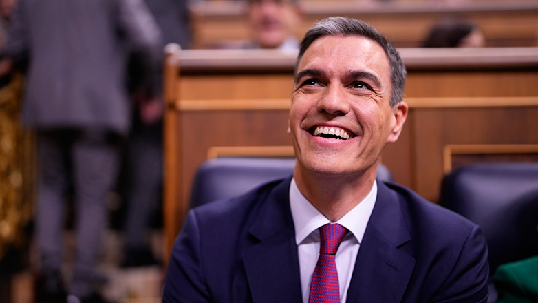 Ισπανία: Ο Σάντσεθ αναμένεται να διατηρήσει τους υψηλόβαθμους υπουργούς του στο νέο υπουργικό συμβούλιο