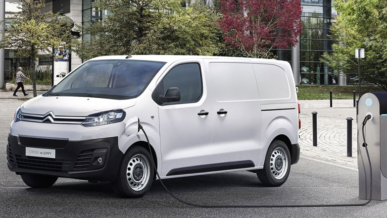 H Stellantis μετατρέπει diesel επαγγελματικά van σε ηλεκτρικά, με κόστος 20.000 ευρώ