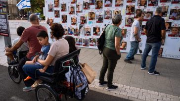 Η Χαμάς λέει ότι παρέδωσε κατάλογο με Ισραηλινούς και Παλαιστινίους για συμφωνία ανταλλαγής