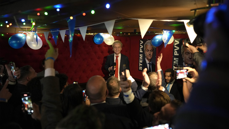 Ολλανδία-βουλευτικές εκλογές: Τα exit poll δείχνουν νίκη της ακροδεξιάς του Βίλντερς