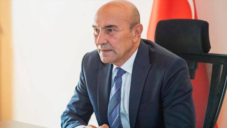 Εισαγγελική έρευνα κατά του δημάρχου Σμύρνης για δωρεά ιστορικής καμπάνας στο ελληνικό Προξενείο