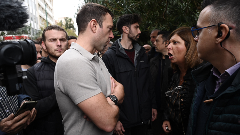 Ένταση με Κασσελάκη στην πορεία διαμαρτυρίας των επαγγελματικών φορέων